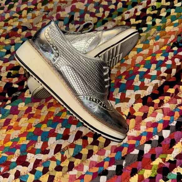 Super Cool Silver Mirrored Oxford Women's Shoes - Picture 2 of 3